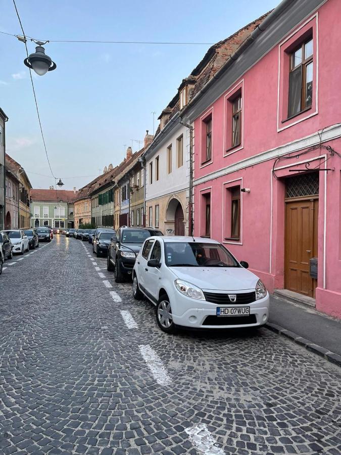 World Studio Africa Sibiu Exteriér fotografie