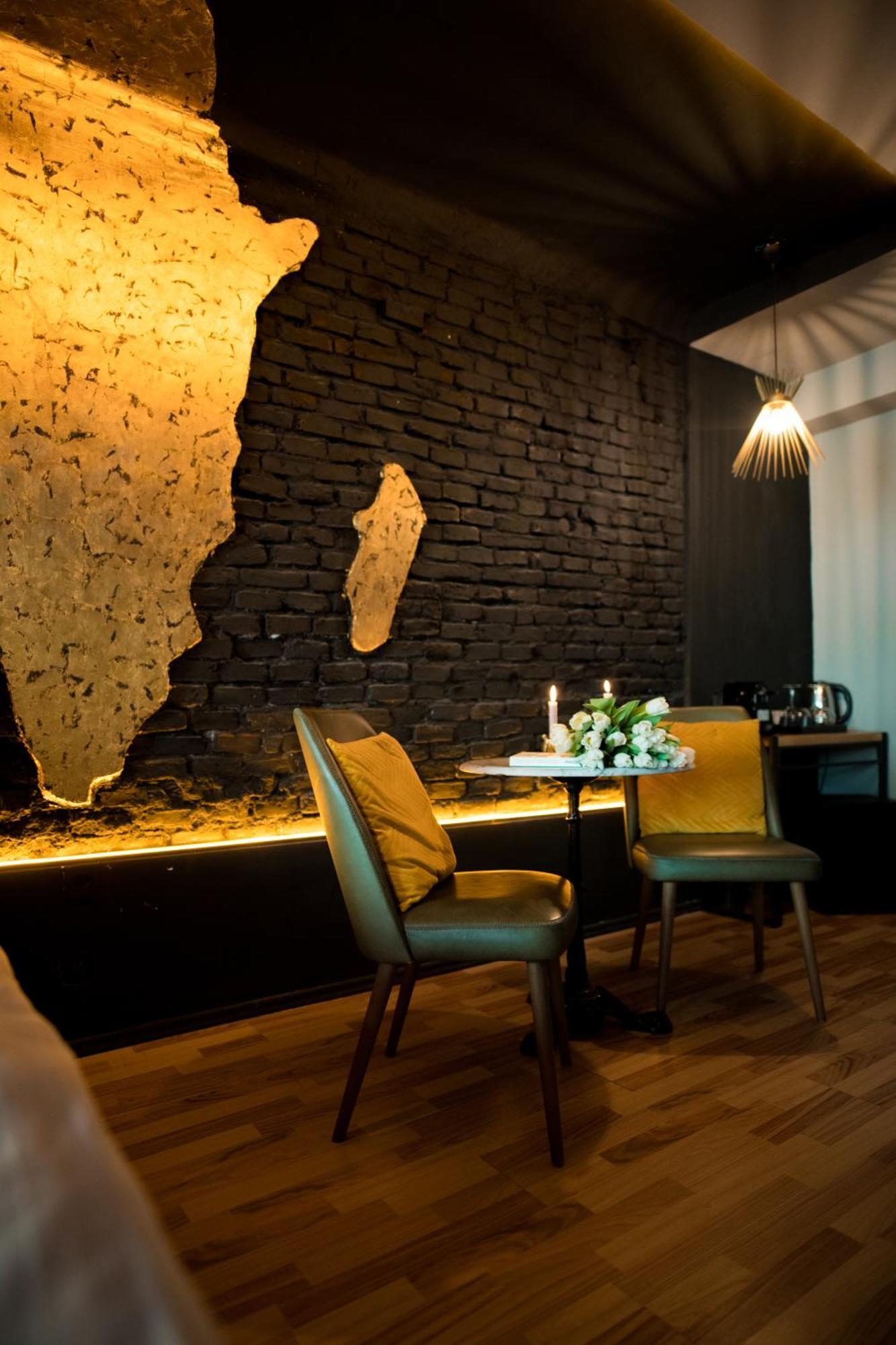 World Studio Africa Sibiu Exteriér fotografie
