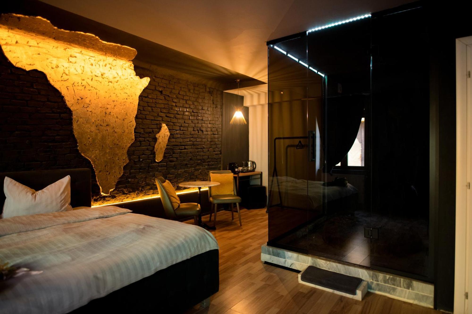 World Studio Africa Sibiu Exteriér fotografie